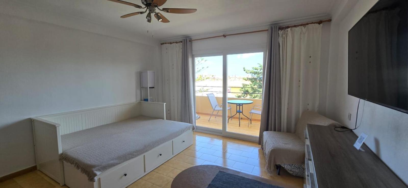 Estudio En Torrevieja A 700 M Del Mar Exterior photo